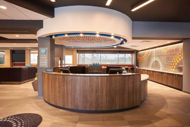 Images Tru by Hilton Jacksonville South Mandarin