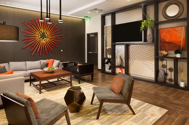 Images Hampton Inn & Suites Dallas Downtown
