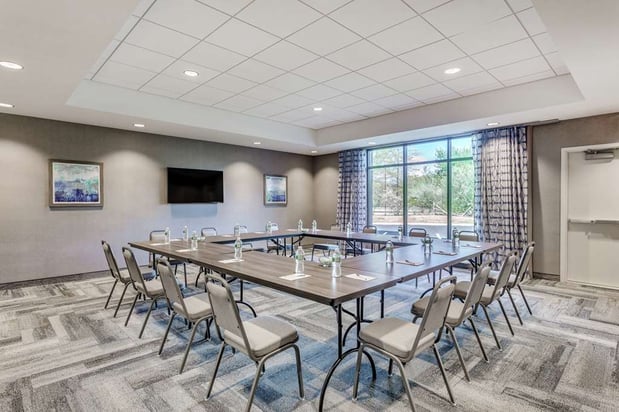 Images Hampton Inn & Suites Kittery-Portsmouth