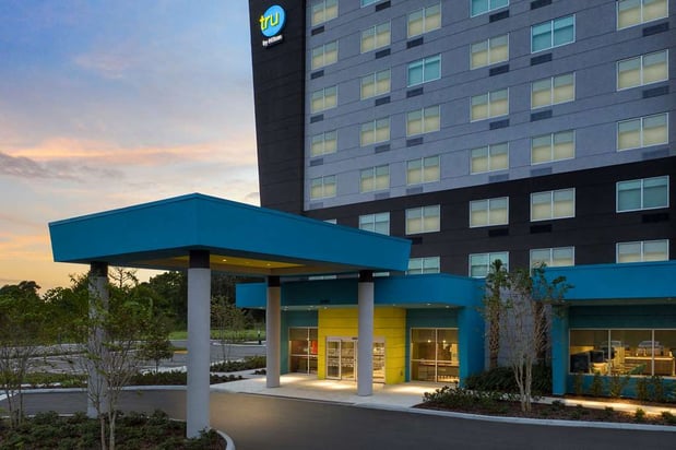 Images Tru by Hilton Orlando Convention Center Area