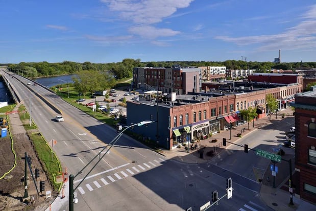 Images Hampton Inn Cedar Falls Downtown