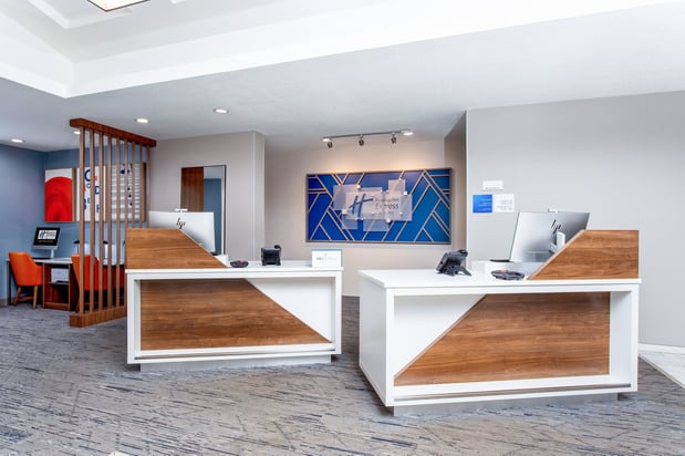 Images Holiday Inn Express & Suites Ormond Beach - North Daytona by IHG