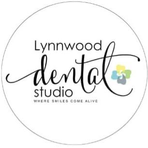 Lynnwood DENTAL Studio Logo