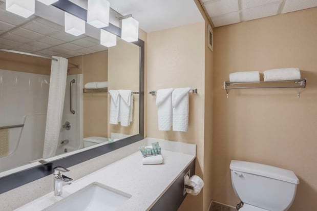 Images Best Western Inn at Blakeslee-Pocono