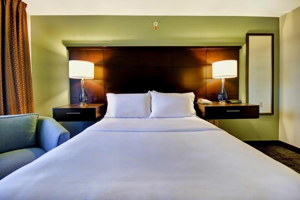Images Staybridge Suites Madison-East by IHG