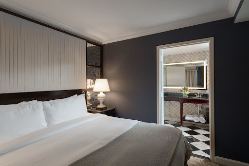 Hamilton Hotel Image