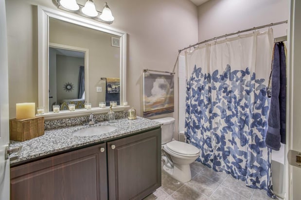 Images University Edge Apartments