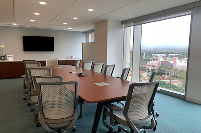 Premier Workspaces Spectrum Center in Irvine conference room
