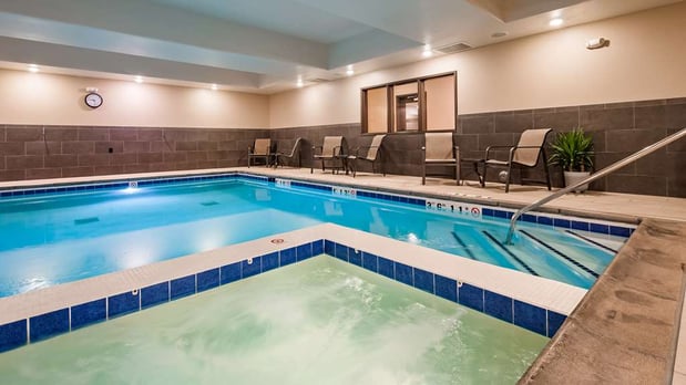 Images Best Western Plus Overland Inn