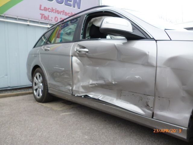 Hagemann Zurhausen GmbH Fahrzeuglackiererei, Raiffeisenstr. 28 in Bottrop