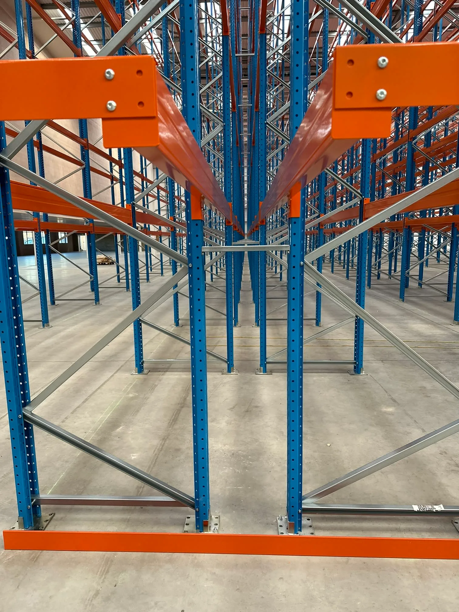 Images JP Storage Solutions Ltd