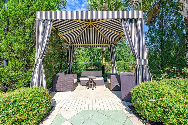 Images NxNW Student Apartments