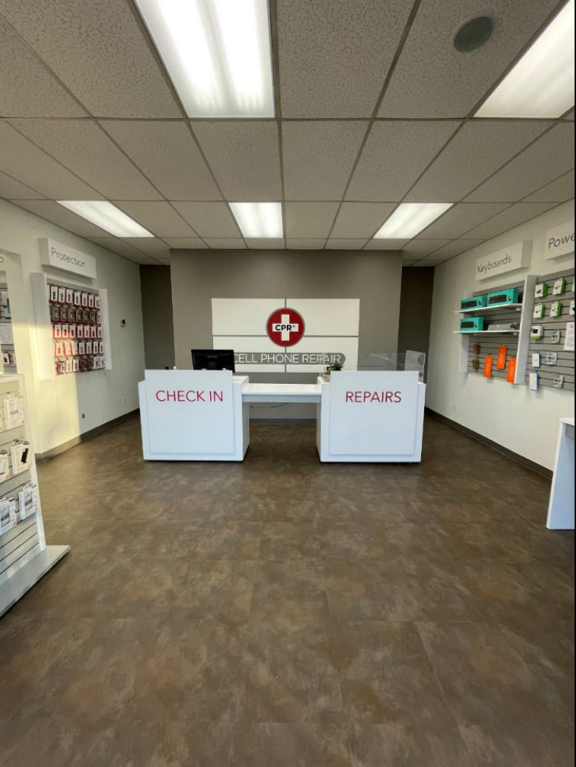 CPR Cell Phone Repair Glen Allen VA - Store Interior