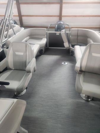 Images Happy Holiday Travel Inc