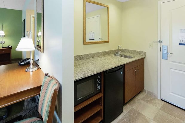 Images Hampton Inn & Suites Blairsville