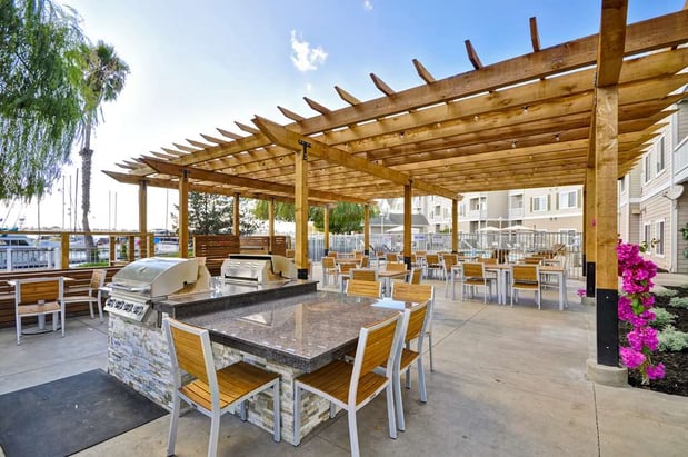 Images Homewood Suites by Hilton Oakland-Waterfront