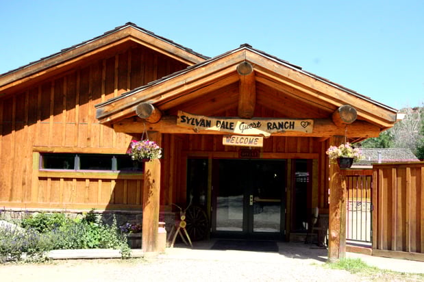 Images Sylvan Dale Guest Ranch & Wedding Venue