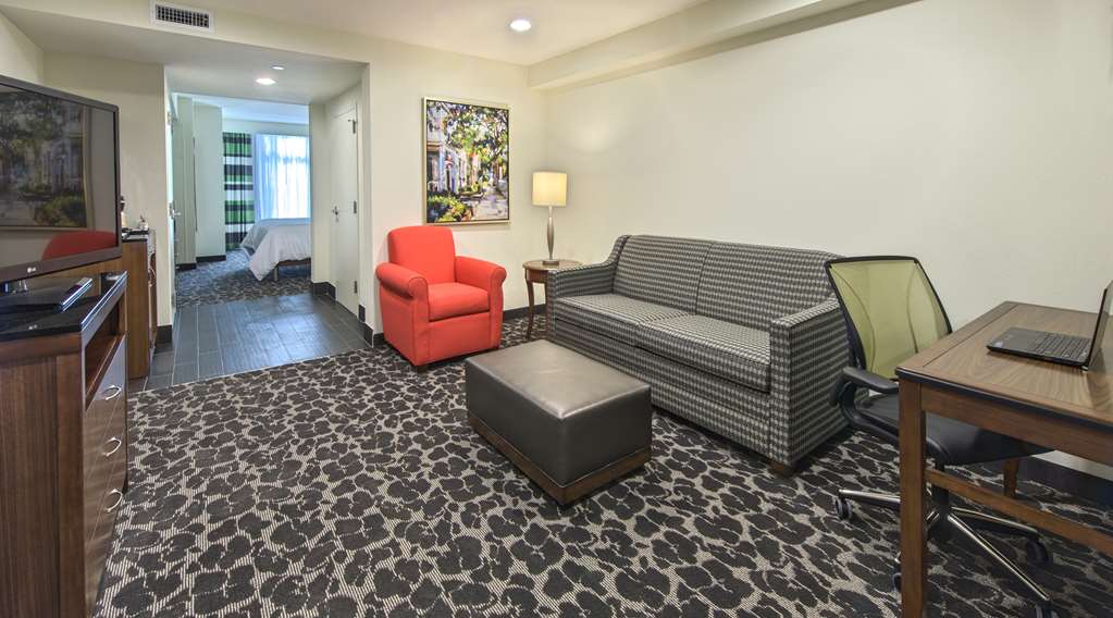Guest room