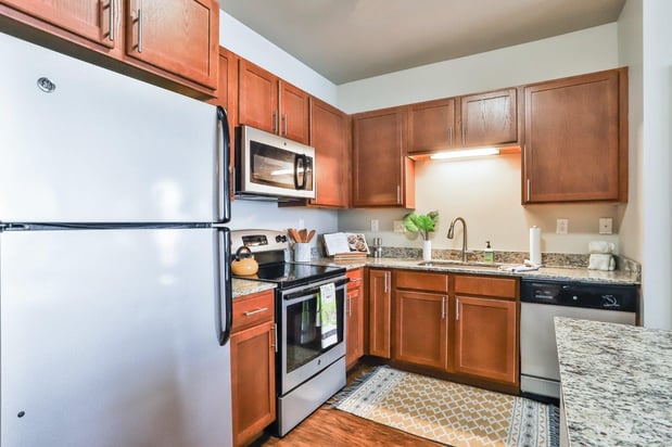 Images Residences at the Streets of St. Charles Apartment Homes