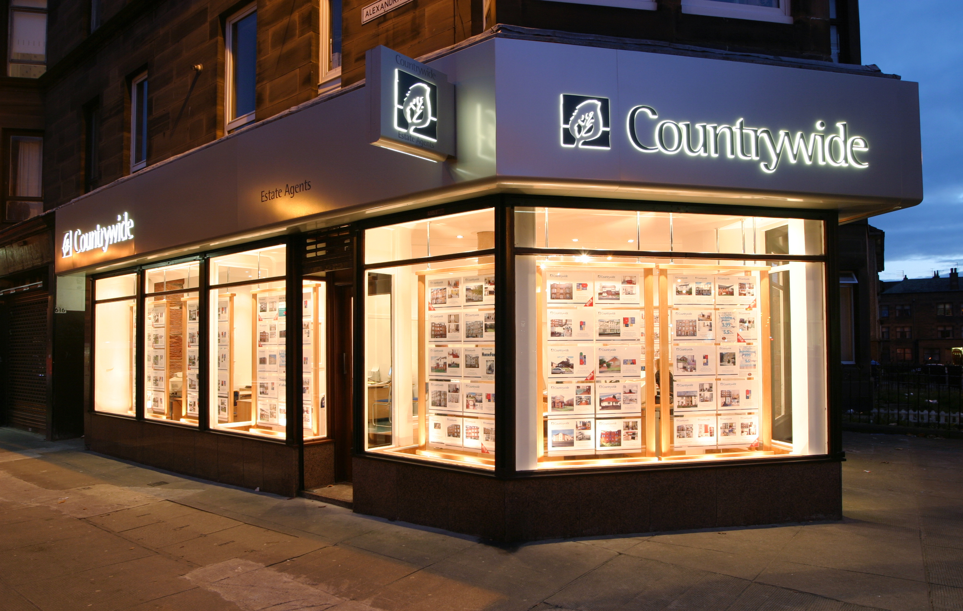 Countrywide North Sales and Letting Agents Dennistoun Glasgow 01414 320859