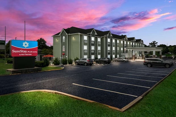 Images SureStay Plus by Best Western Sevierville