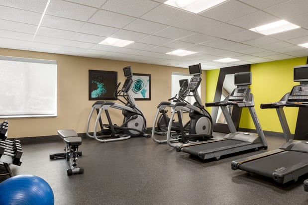 Images Holiday Inn Express & Suites Colorado Springs Central by IHG