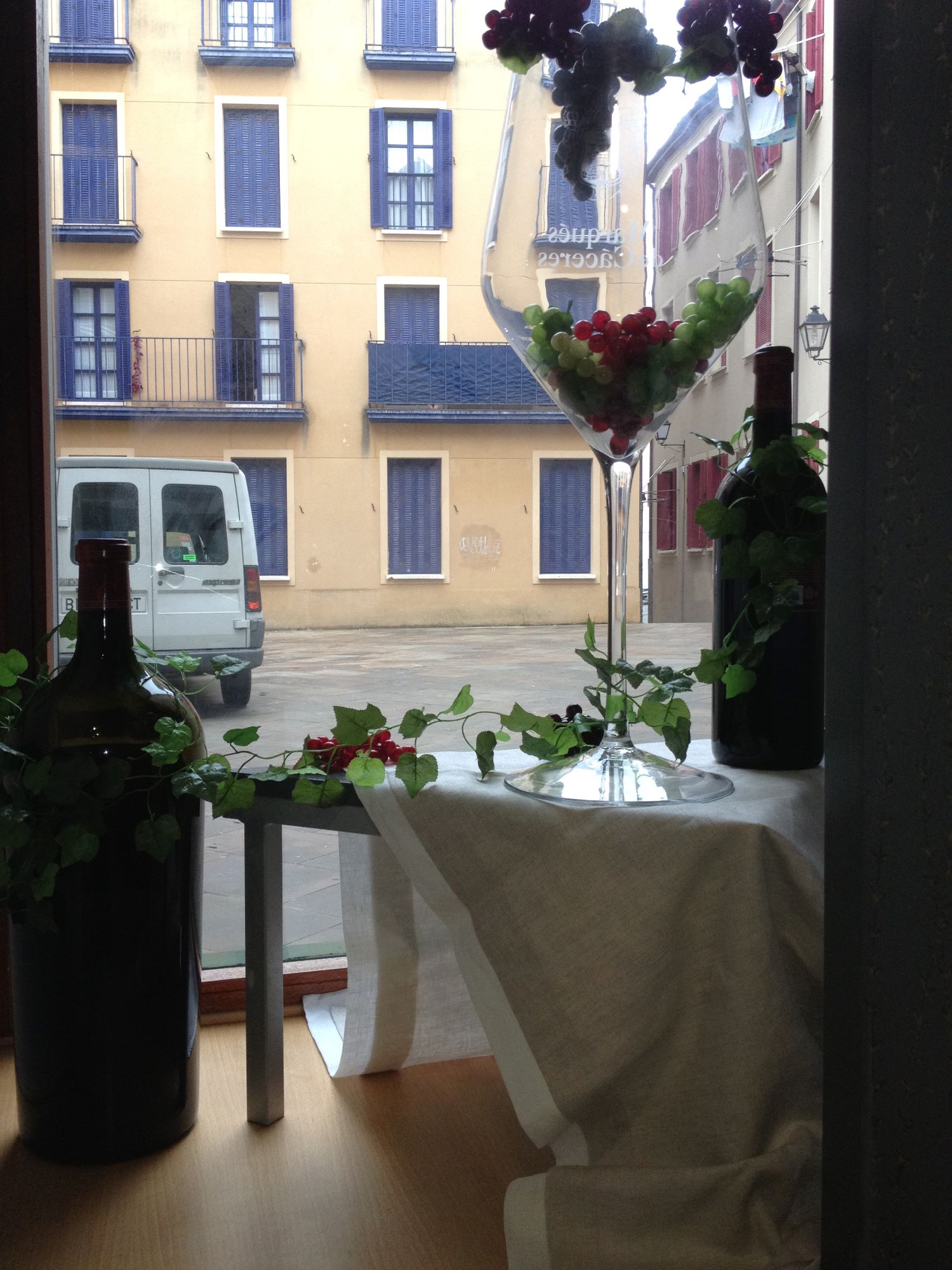 Images Comercial Mugarra