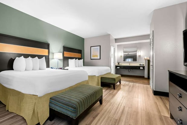 Images Best Western Executive Suites