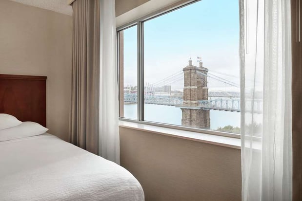 Images Embassy Suites by Hilton Cincinnati RiverCenter
