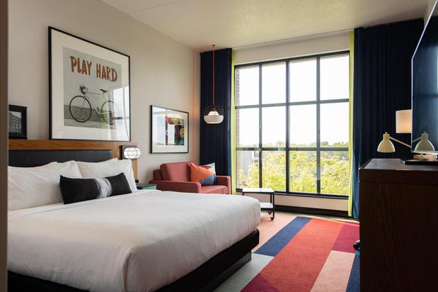 Images Hotel Indigo Madison Downtown by IHG