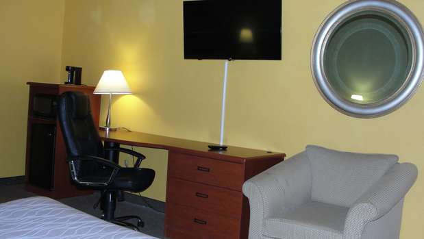 Images SureStay By Best Western Greenville