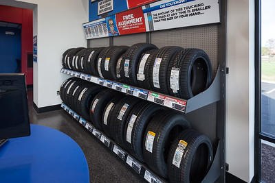 Tire Discounters on 225 S. Illinois Ave. in Oak Ridge Tire Discounters Oak Ridge (865)685-5100
