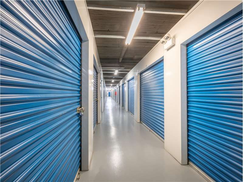 Interior Units - Extra Space Storage at 4821 W 67th St, Bedford Park, IL 60638
