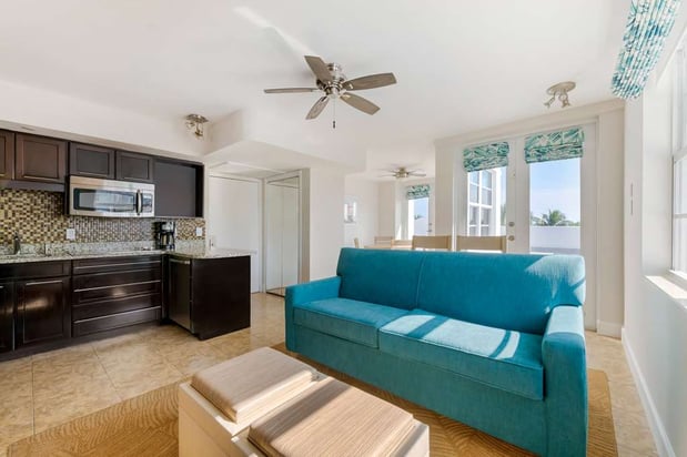 Images Hilton Vacation Club Crescent on South Beach Miami