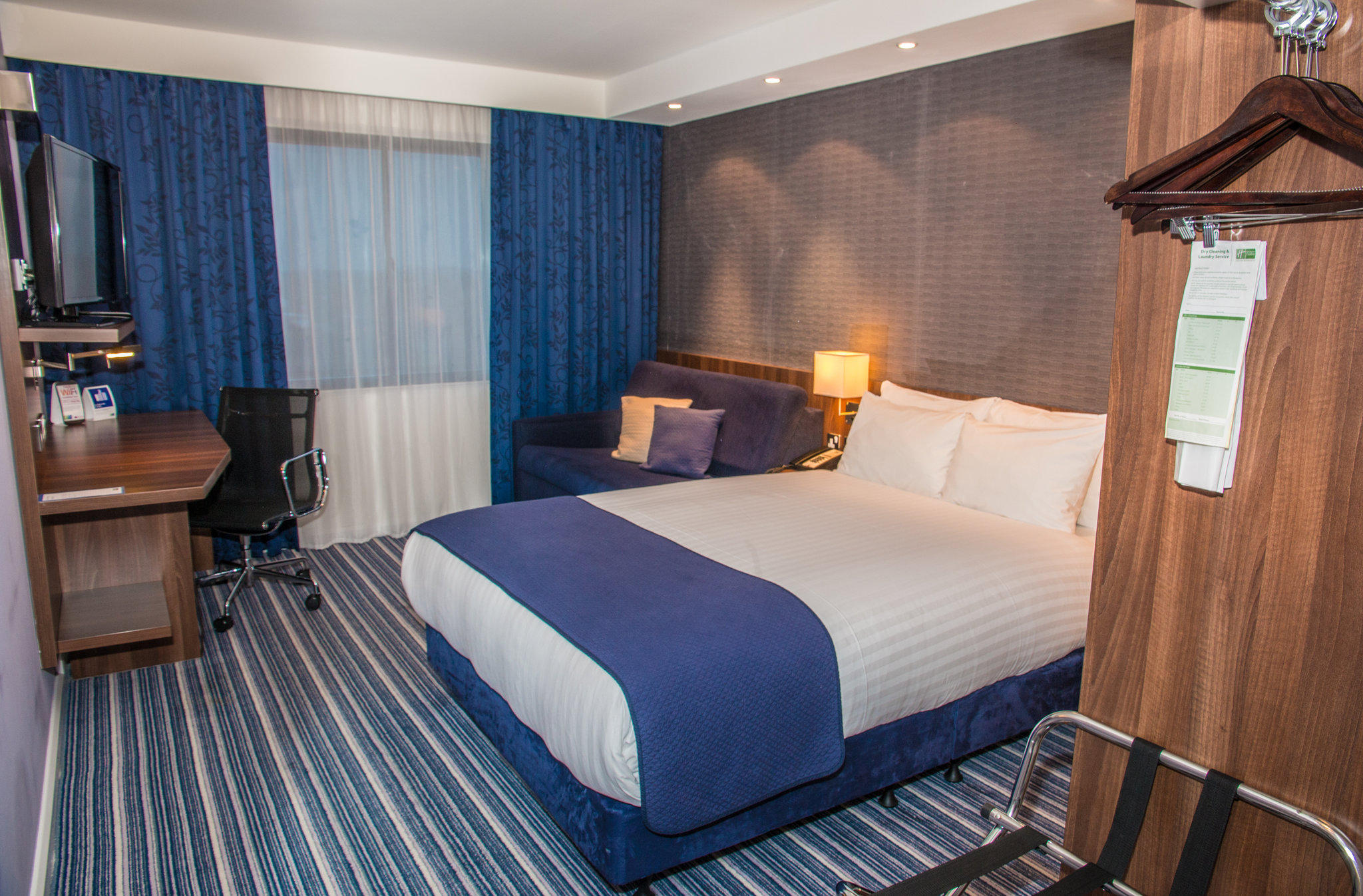 Images Holiday Inn Express London - Heathrow T5, an IHG Hotel