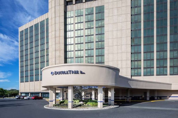 Images DoubleTree by Hilton Cherry Hill Philadelphia