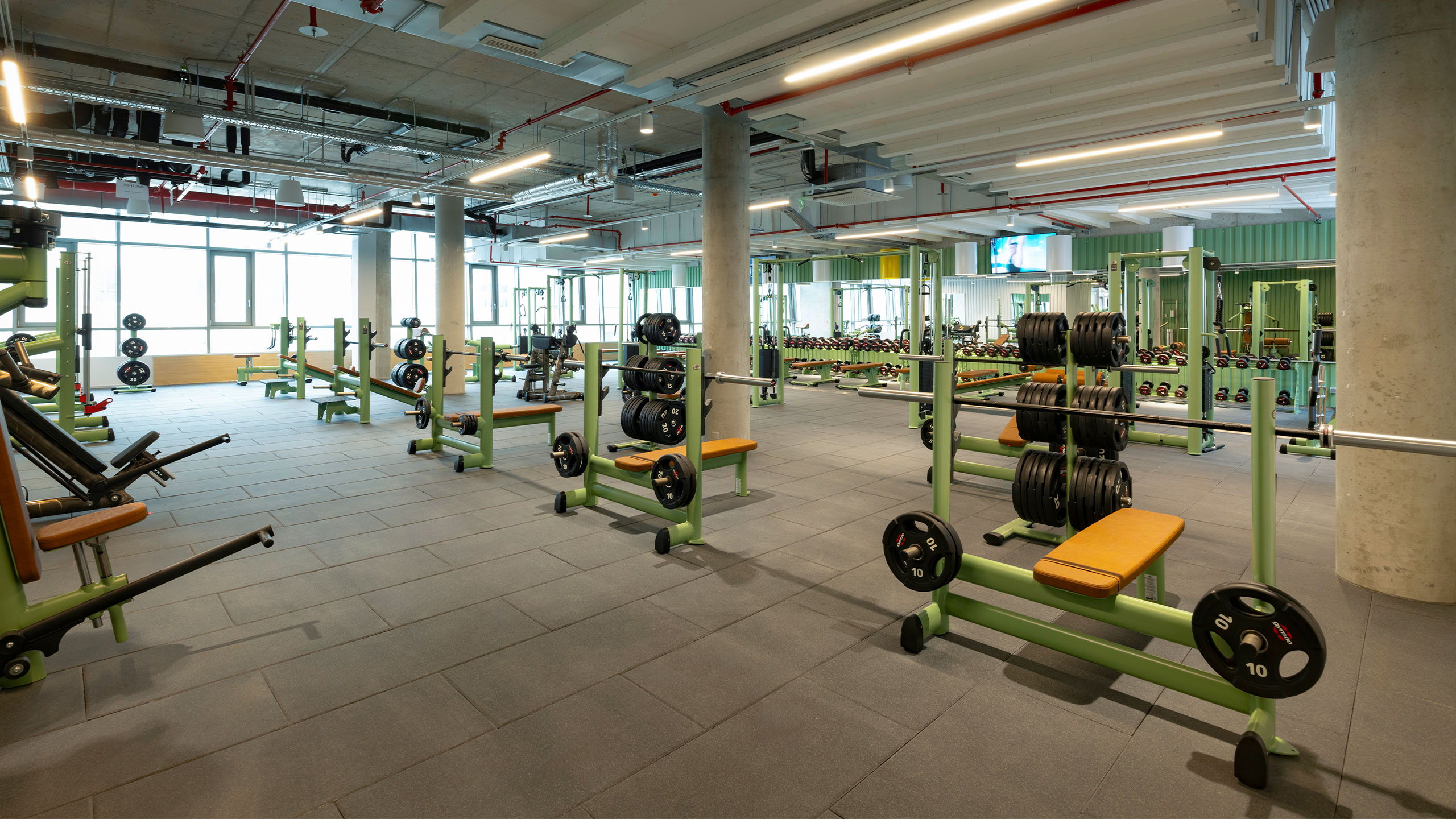 Bild 3 von McFIT Fitnessstudio Wien VIO PLAZA (12. Bezirk)