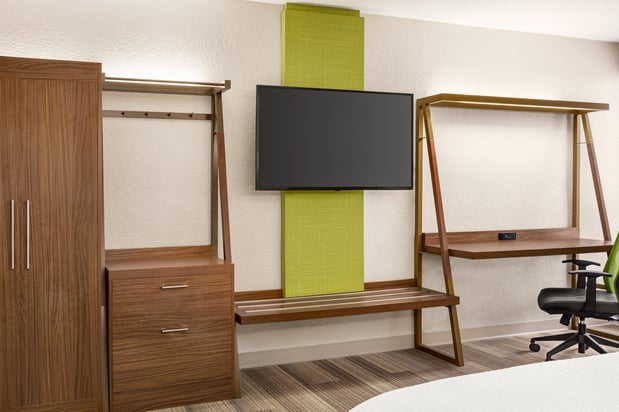 Images Holiday Inn Express San Antonio-Airport by IHG