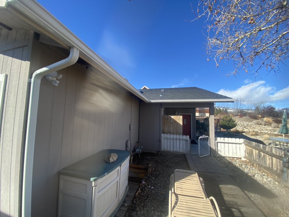 Manny's Metal Roofing Image