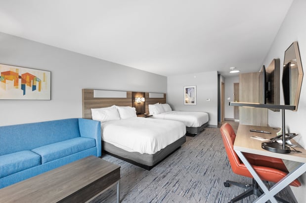 Images Holiday Inn Express & Suites Marinette by IHG