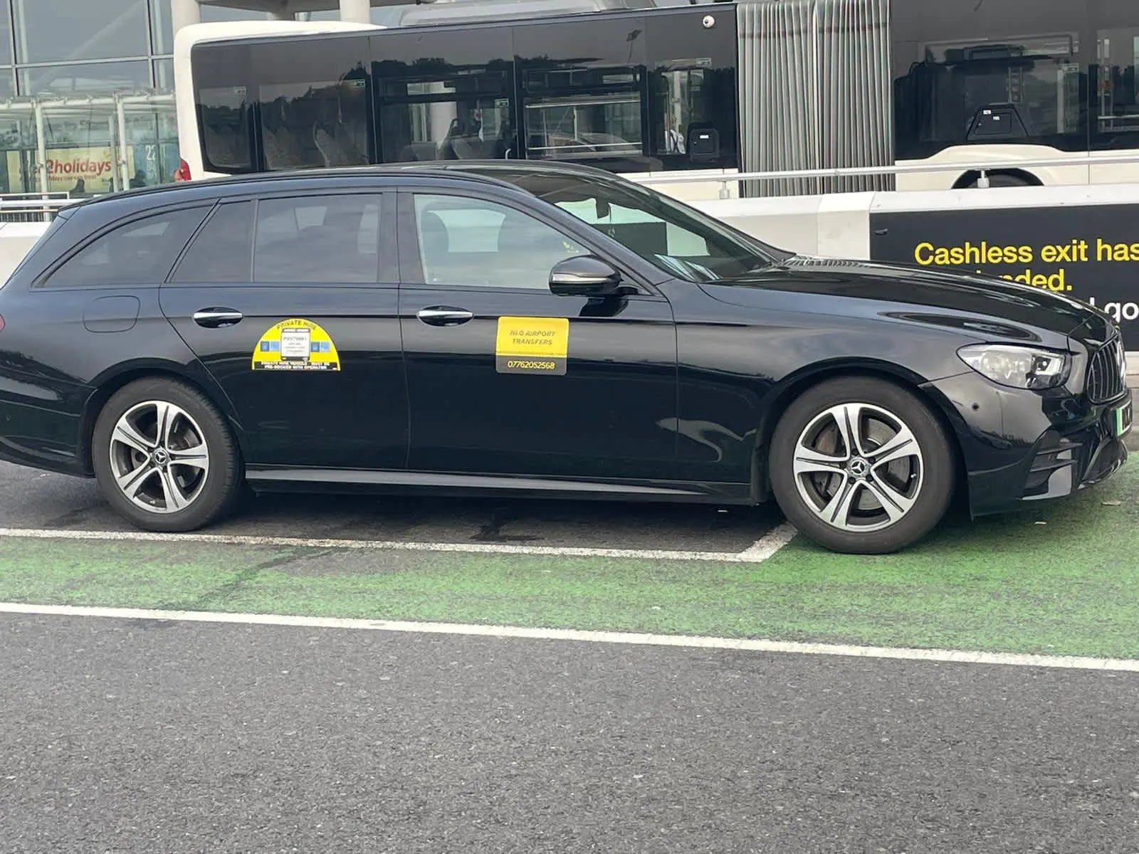 Images NLG Airport Transfers
