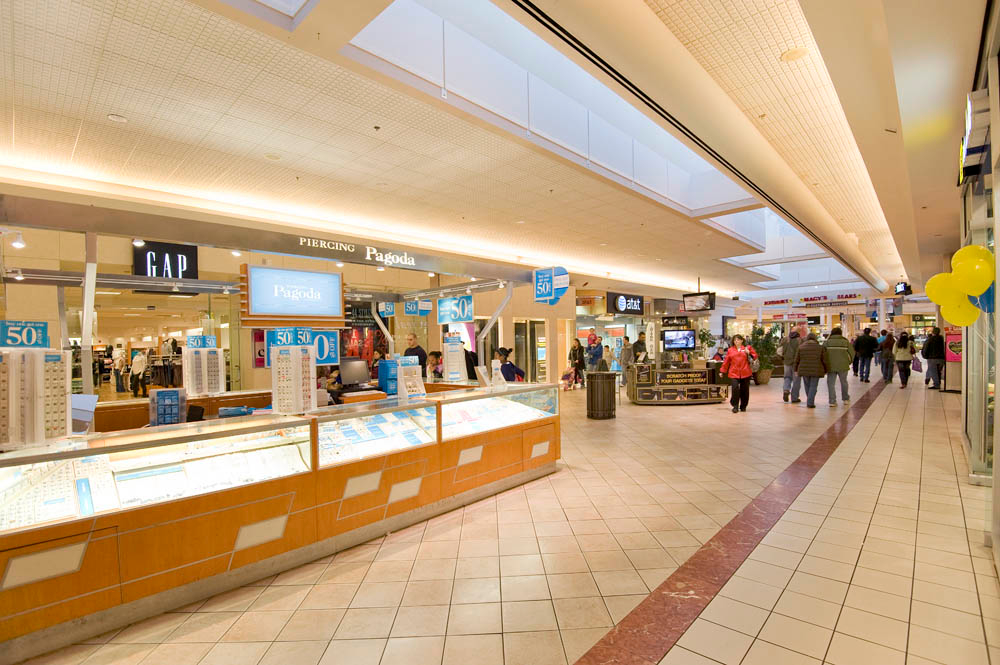 11 Best Malls in New Hampshire - New Hampshire Way