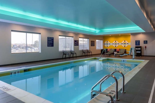 Images Tru by Hilton Naperville Chicago