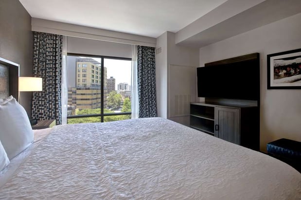 Images Hampton Inn & Suites San Antonio Riverwalk