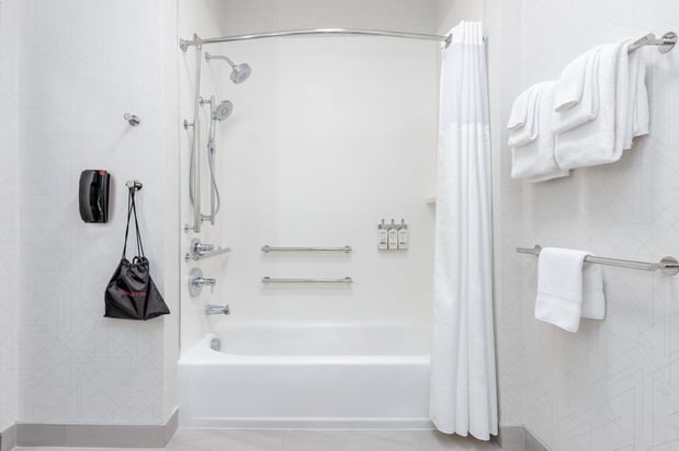 Images Holiday Inn Express & Suites Austin Airport East by IHG