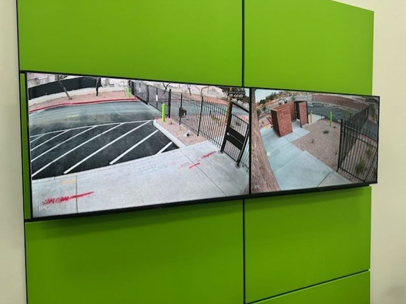 Extra Space Storage Image