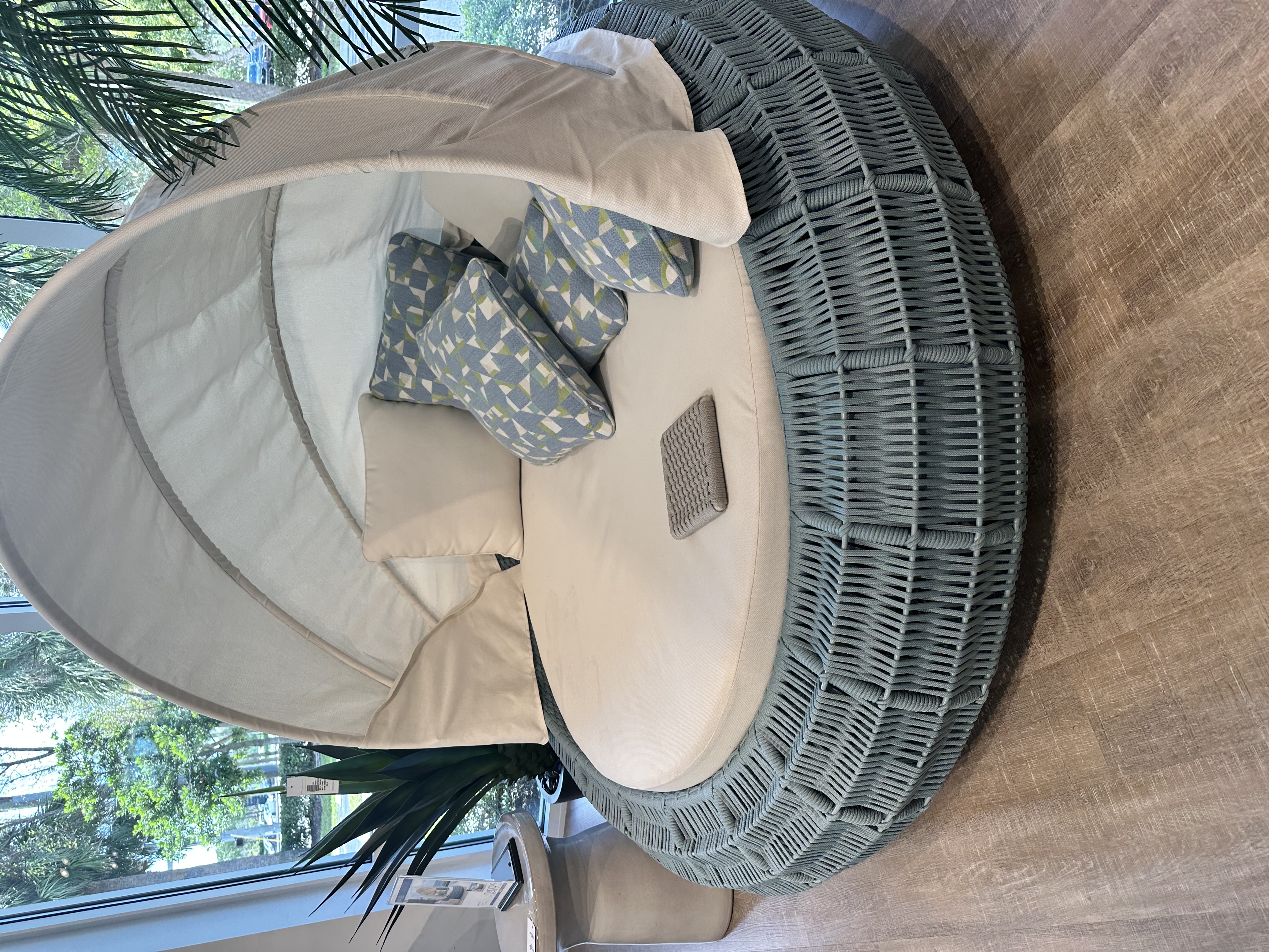 Rooms To Go Patio Image