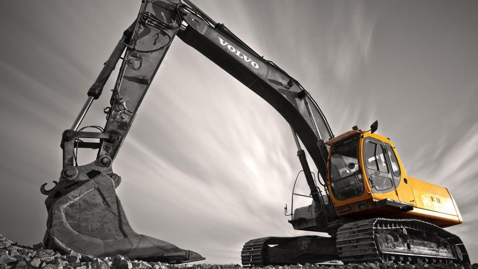 Images Leroy's Backhoe & Plant Hire