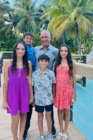 Images Perry Unwalla - State Farm Insurance Agent