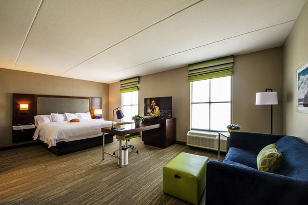 Images Hampton Inn & Suites Foxborough/Mansfield